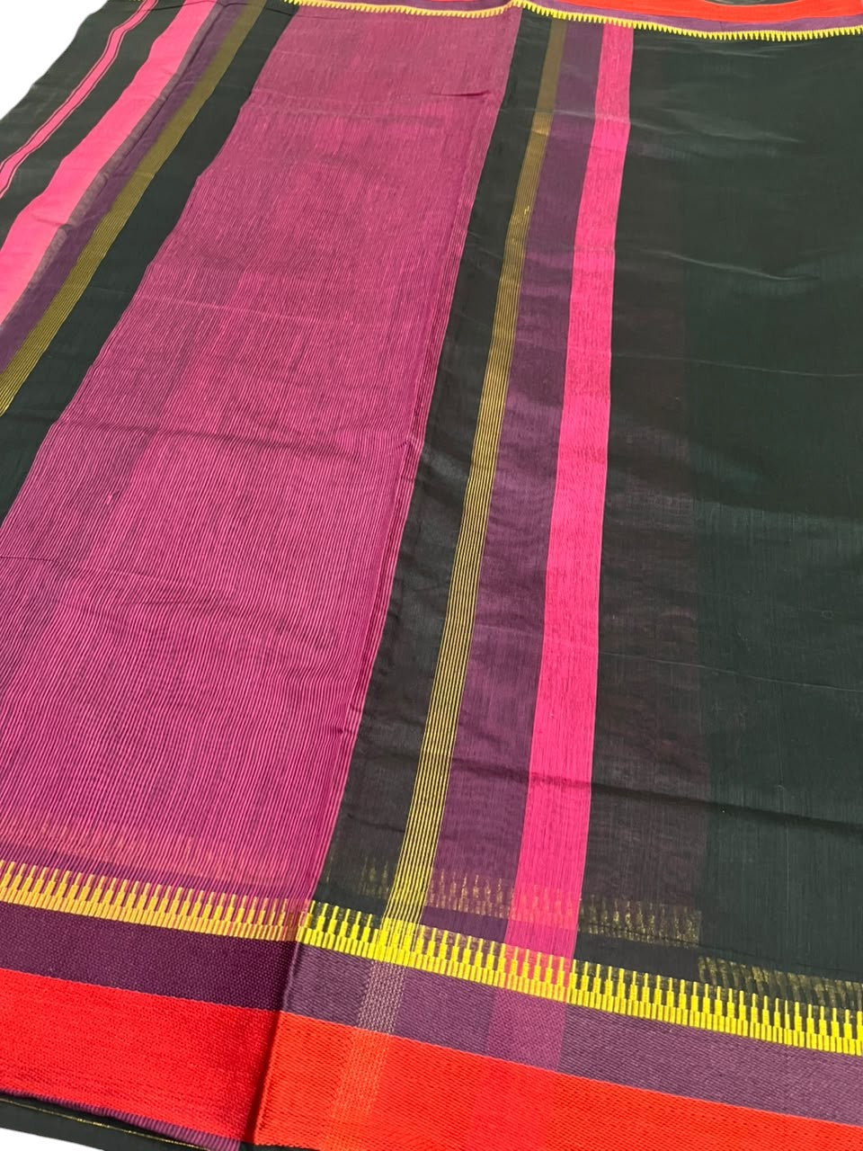 Southloom Maheshwari Cotton Saree With Temple Design on the Body and Borders In Magenta And Voilet SL471