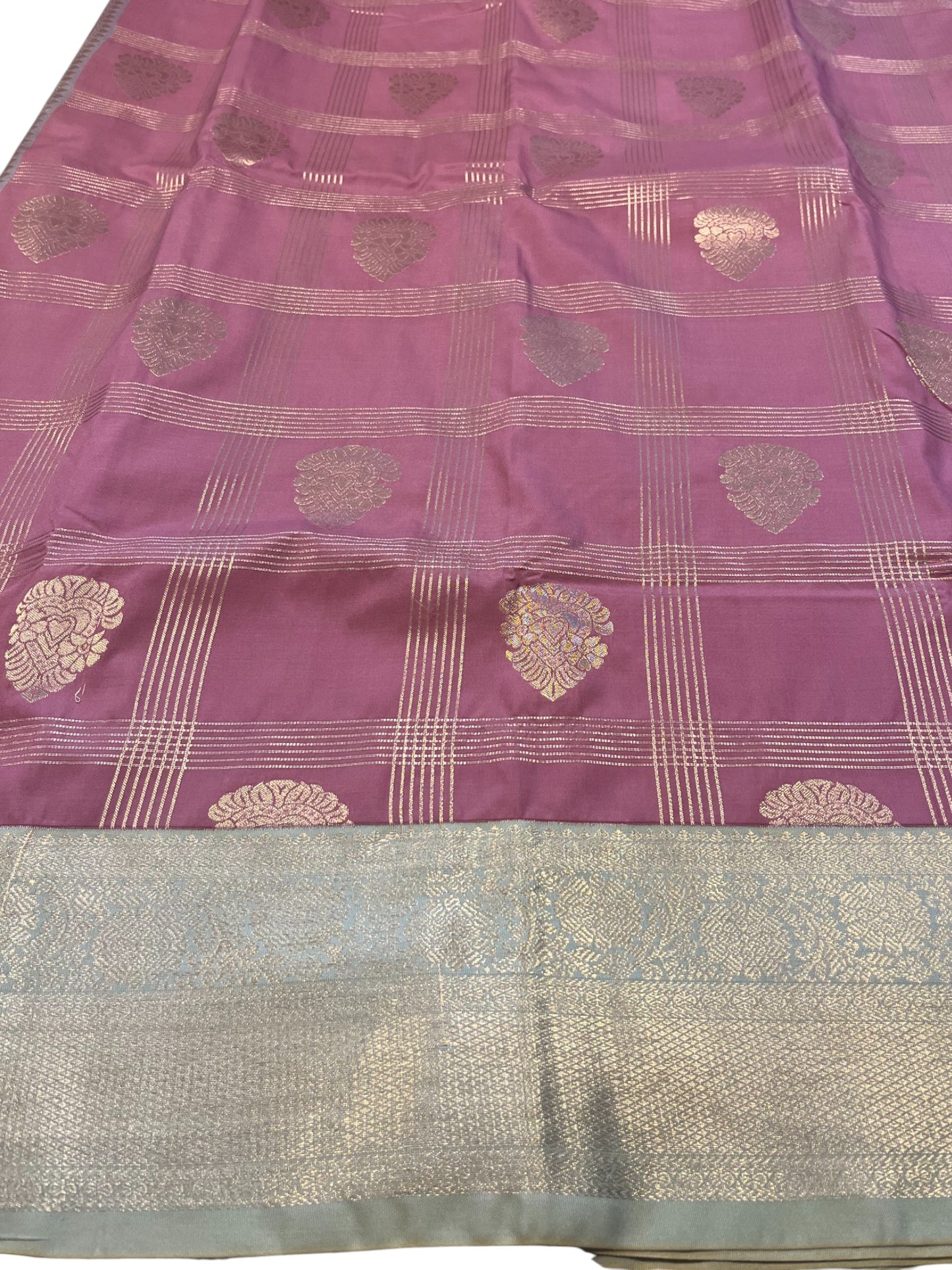 Southloom Banarasi Semi Silk Saree with Woven Work on Body