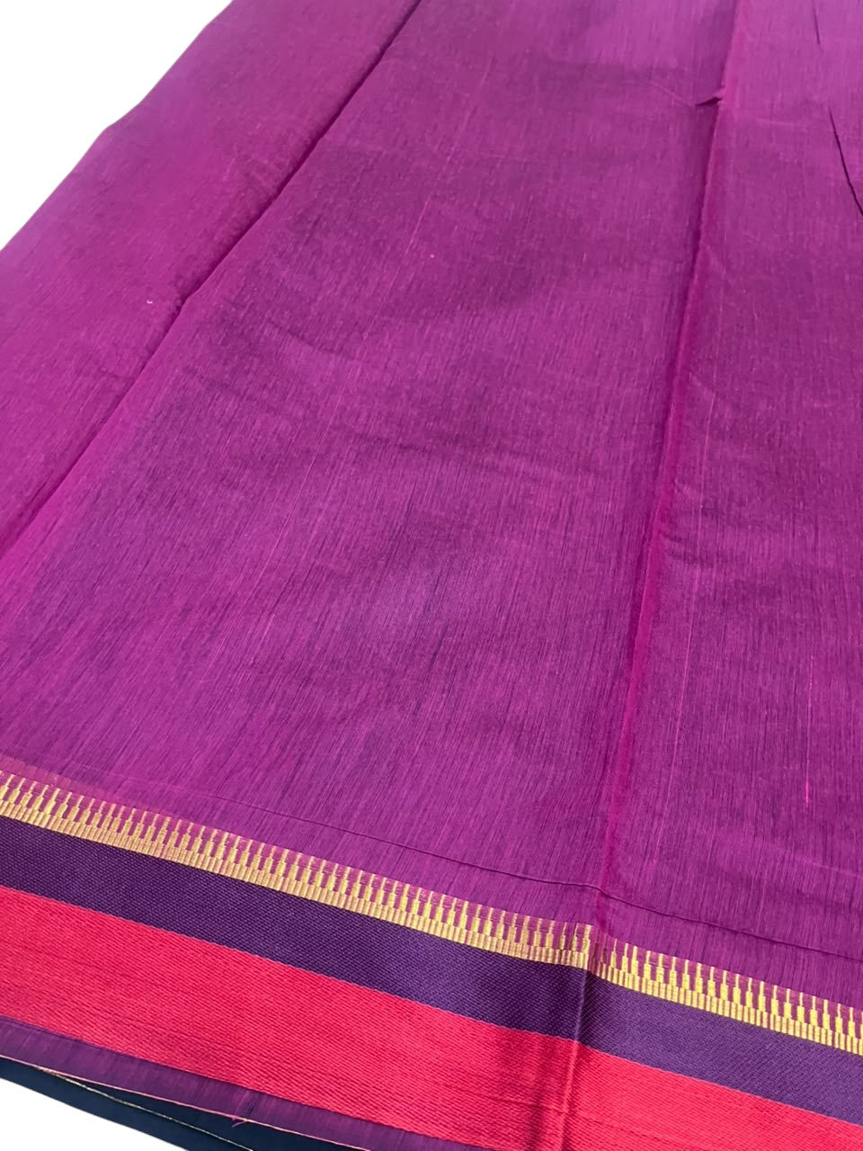 Southloom Maheshwari Cotton Saree With Temple Design on the Body and Borders In Magenta And Voilet SL471
