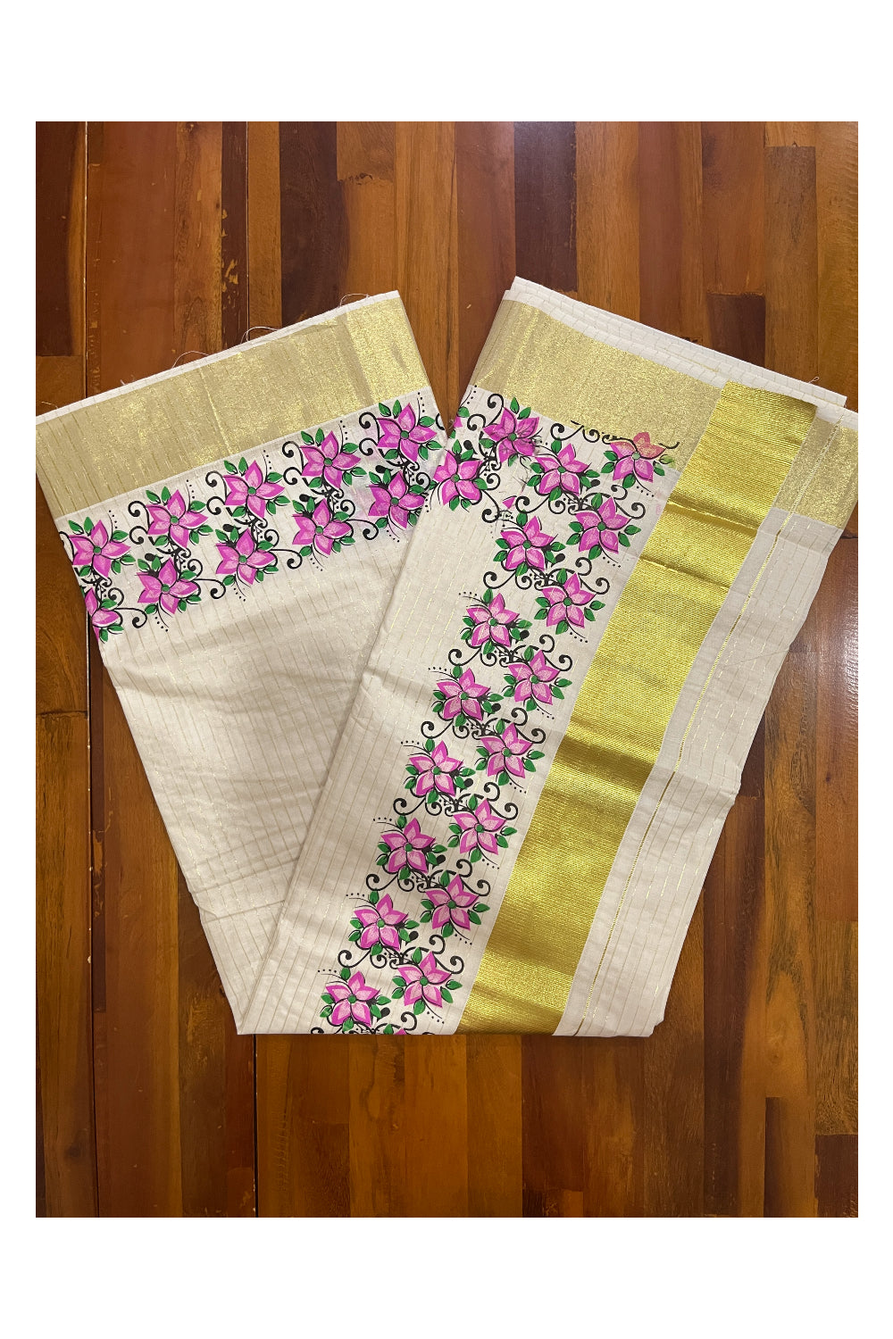 Southloom Onam 2023 Special Magenta Floral Printed Lines Kasavu Saree