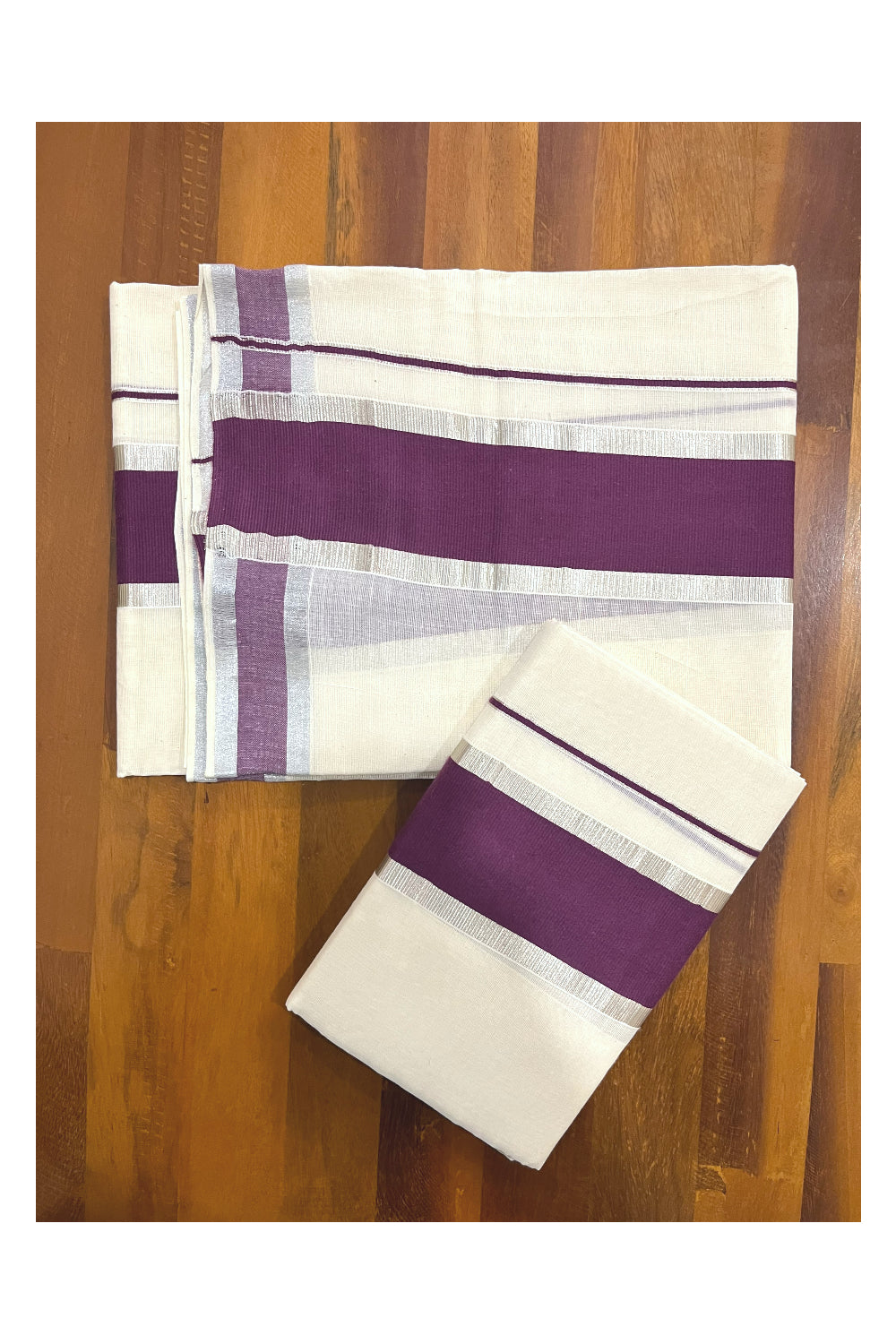 Kerala Cotton Mundum Neriyathum Single (Set Mundu) with Purple and Silver Kasavu Border 2.80 Mtrs   SLKK SL498