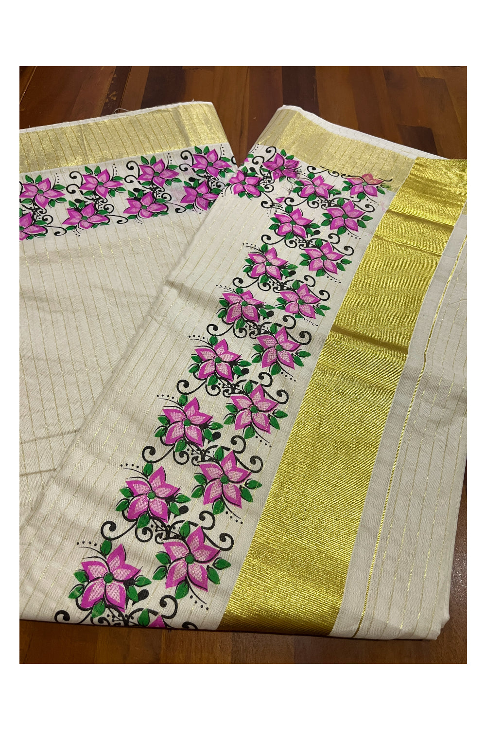 Southloom Onam 2023 Special Magenta Floral Printed Lines Kasavu Saree