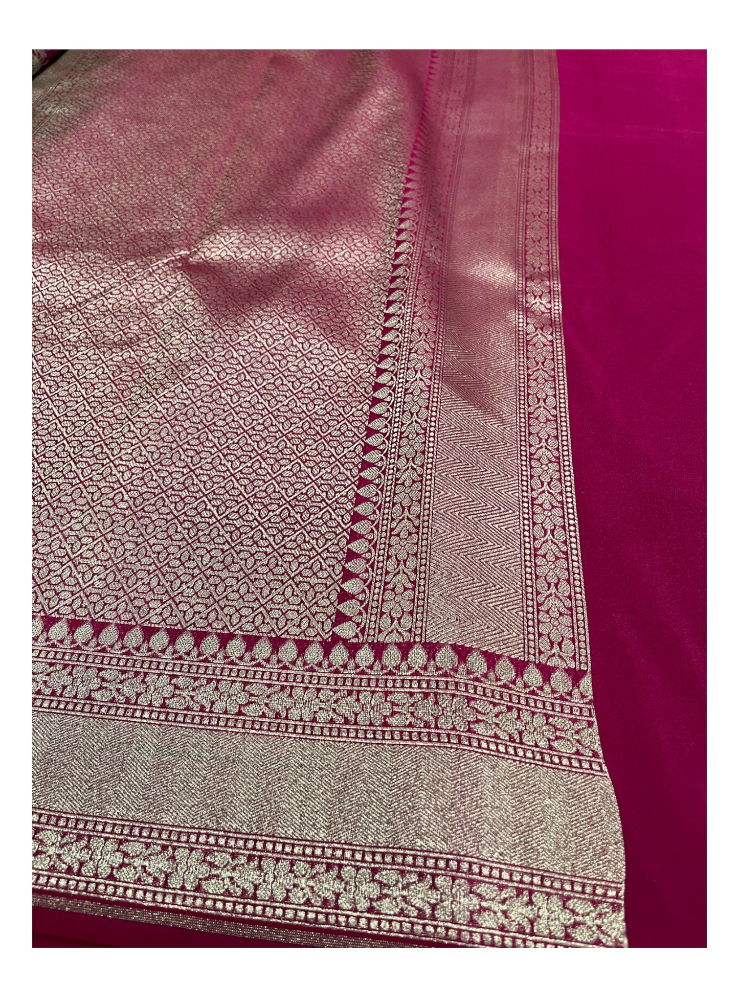 Southloom  Banarasi Silk Saree with Woven Work on Body and Borders