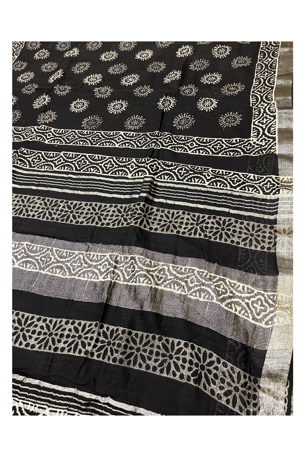 Southloom Linen Black Designer Saree with Floral Prints