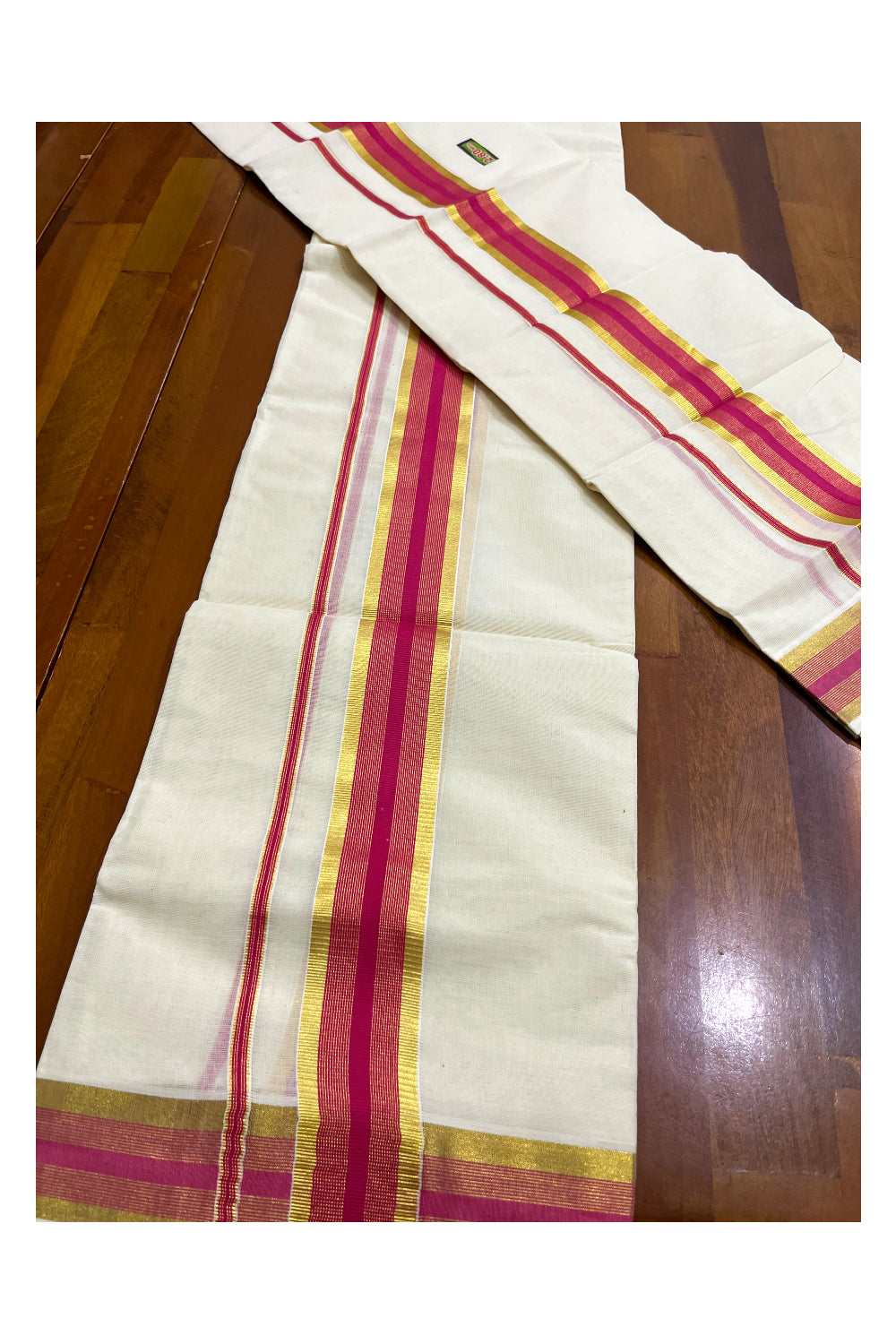 Kerala Cotton Set Mundu (Mundum Neriyathum) with Dark Pink and Kasavu Border 2.80 Mtrs