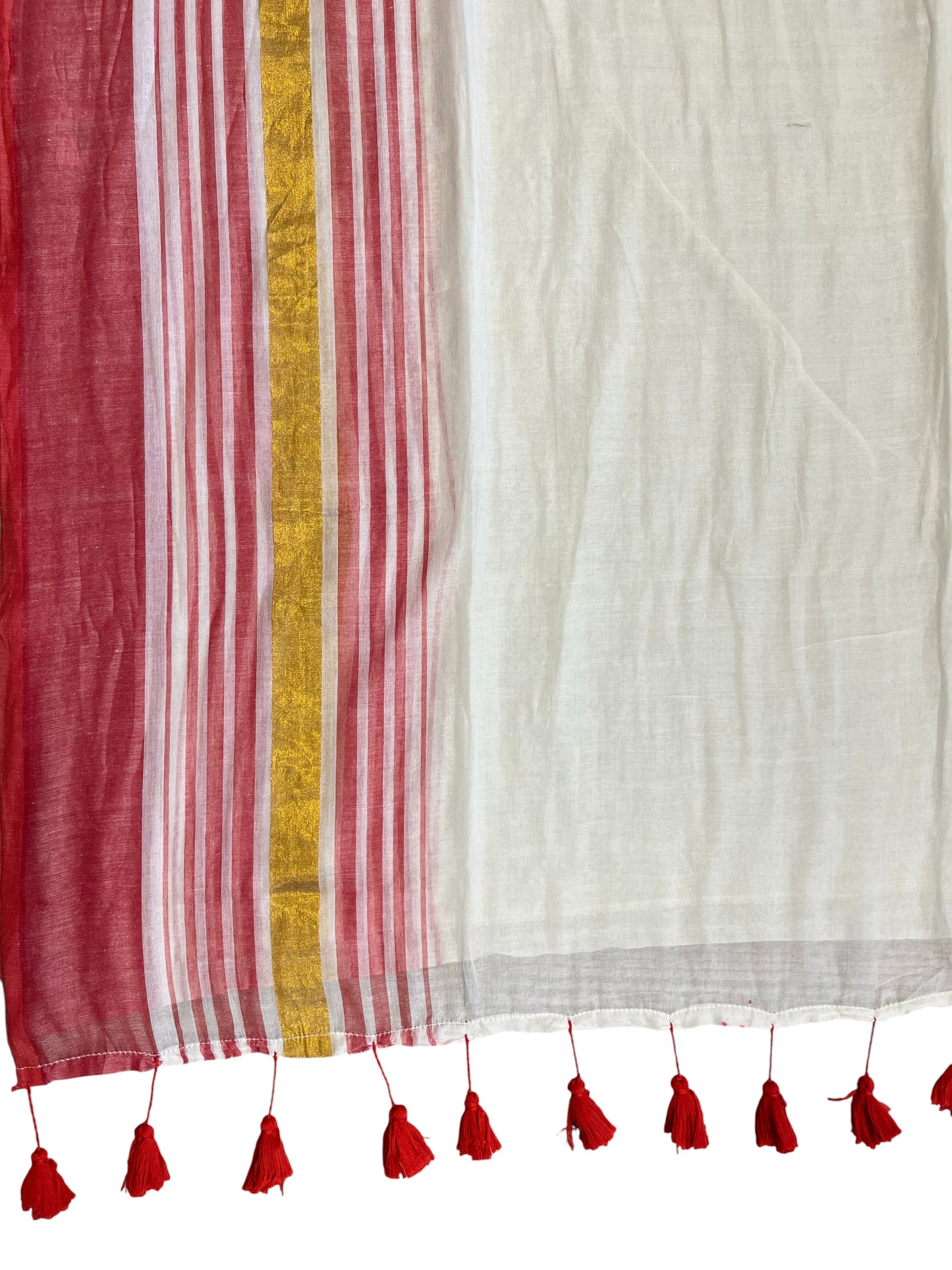 Southloom Mul Cotton 120 x 120 Soft Fabric Saree in Red Colour
