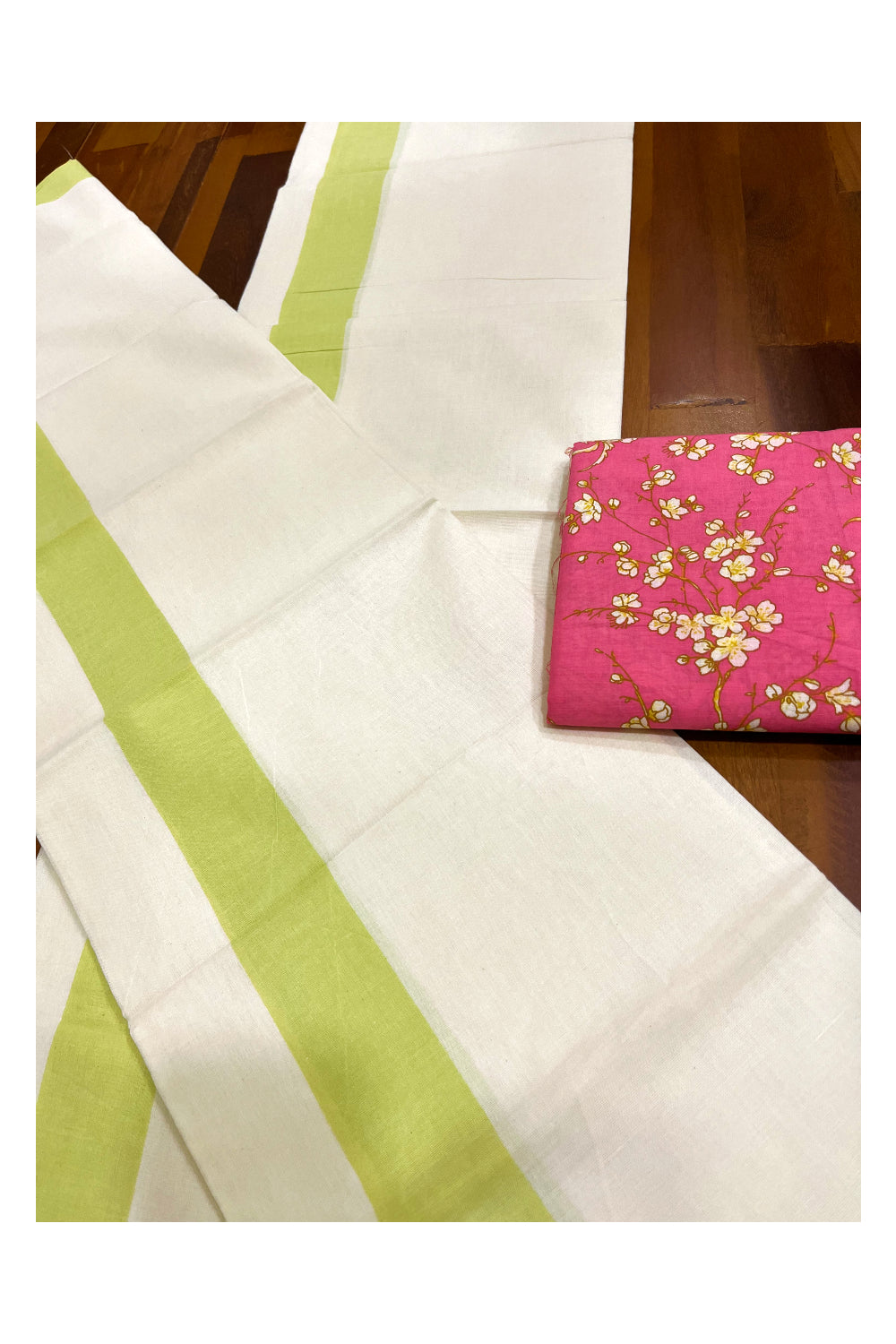 Southloom Mulloth Soft Cotton Light Green Border Set Mundu with Jaipur Printed Blouse Piece (2.60 M Neriyathu / Blouse 1 Meter)