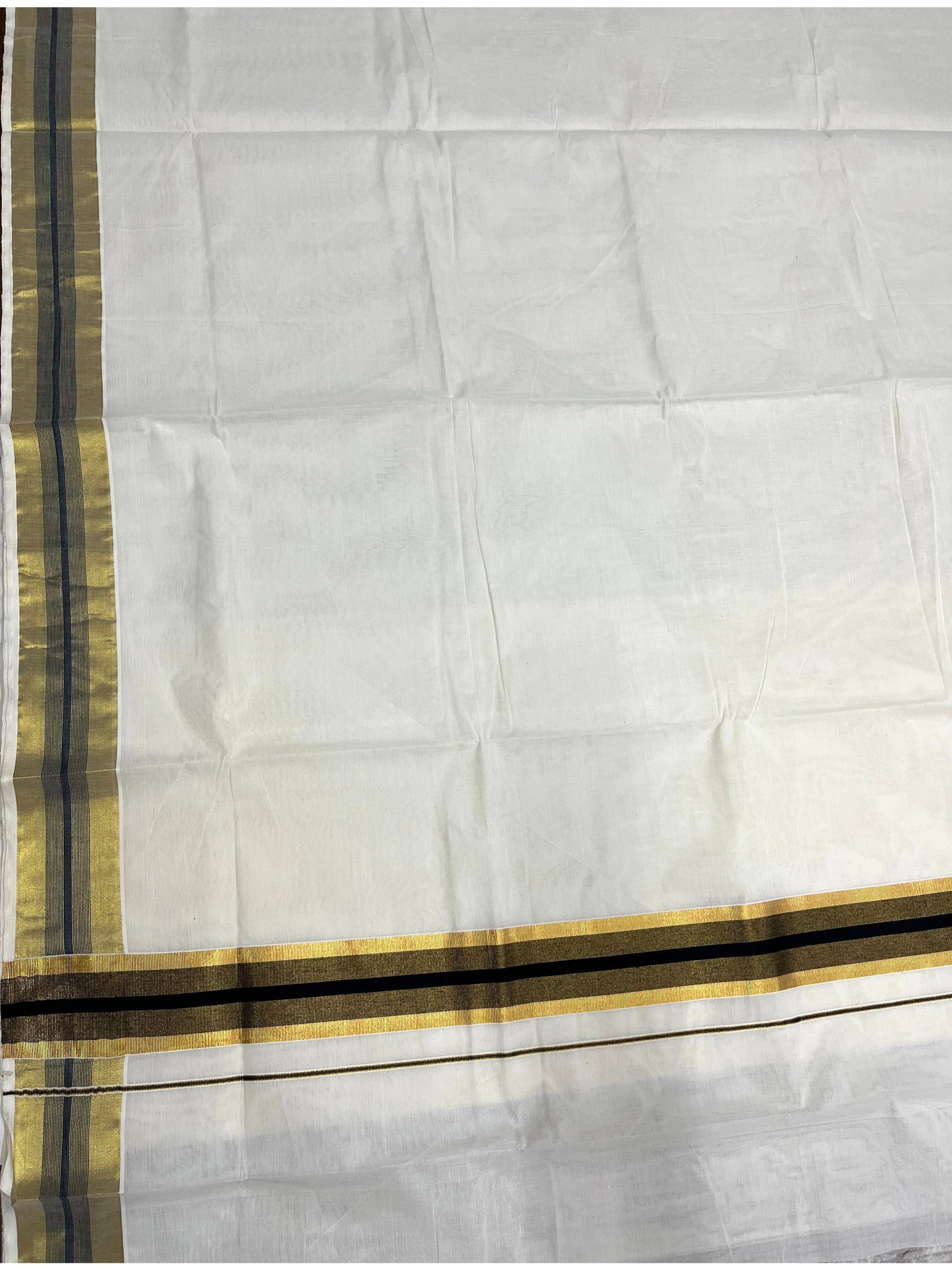 Southloom Pure Cotton Kerala Saree with Kasavu and Dark Green Border