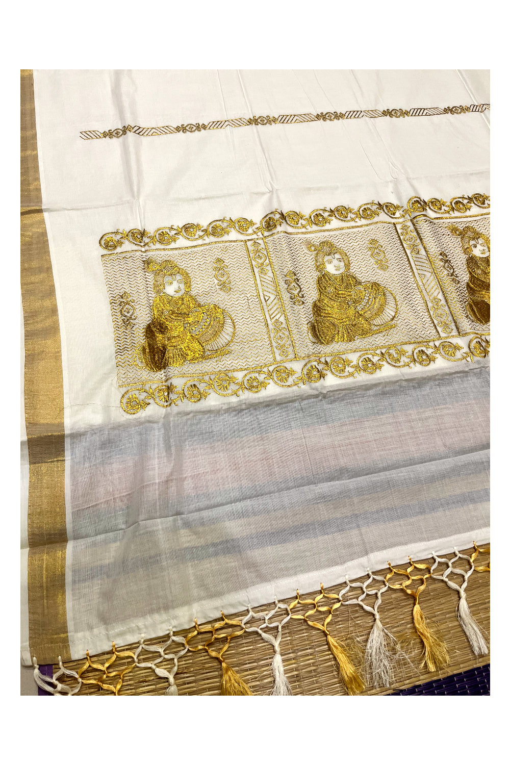 Pure Cotton Kerala Kasavu Saree with Golden Krishna Thread Works