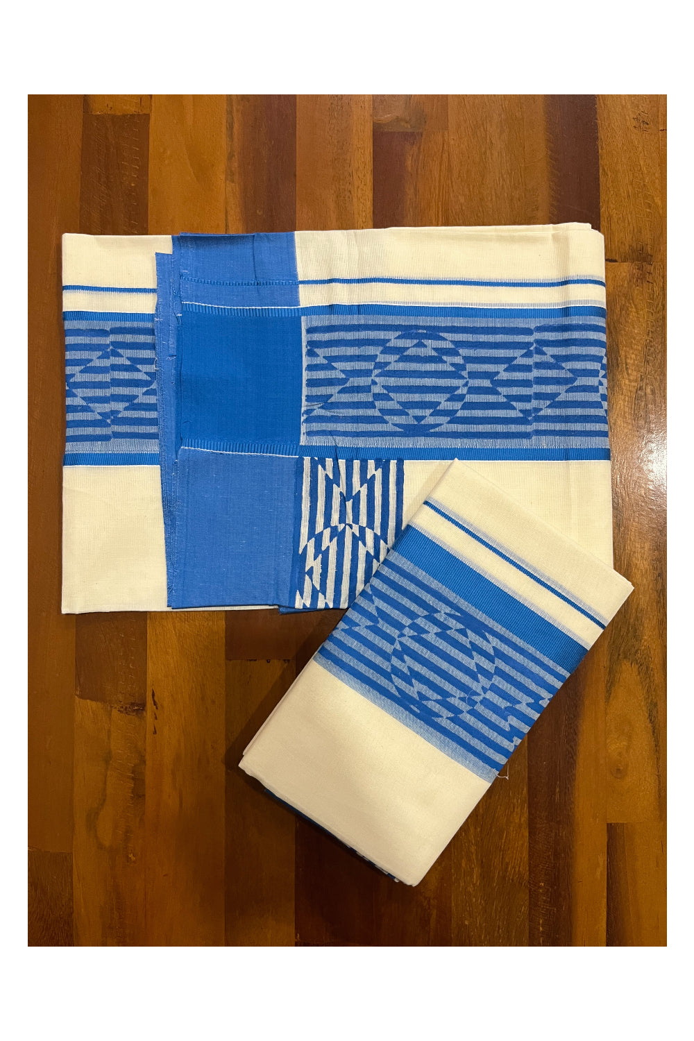 Pure Cotton Kerala Single Set Mundu (Mundum Neriyathum) with Blue Block Printed Border