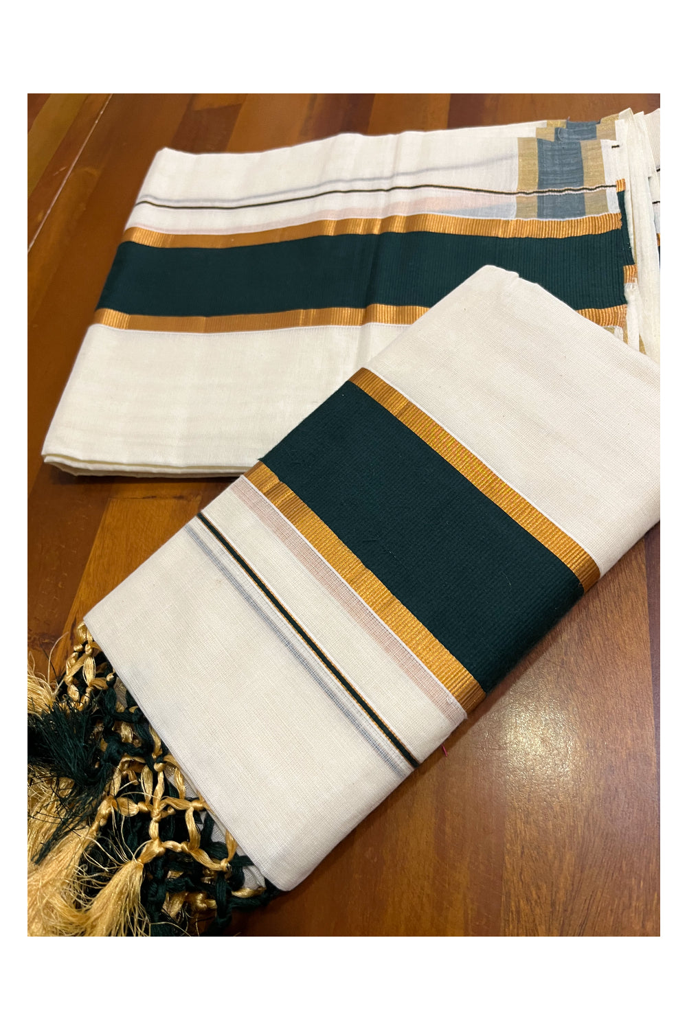 Cotton Kerala Set Mundu (Mundum Neriyathum) with Dark Green and Kasavu Border and Tassels