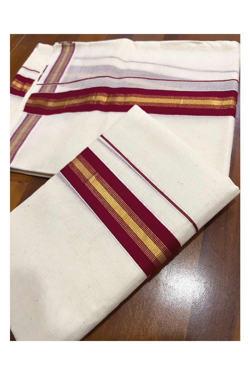 Kerala Cotton Mundum Neriyathum Single (Set Mundu) with Maroon and Kasavu Border