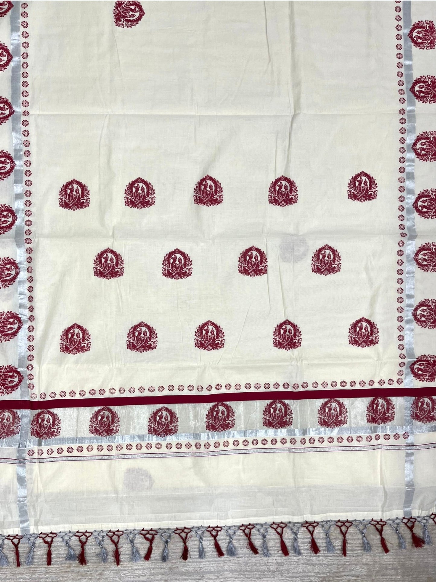 Southloom Kerala Pure Cotton Silver Kasavu Saree with Maroon Mural Printed Design and Printed Border