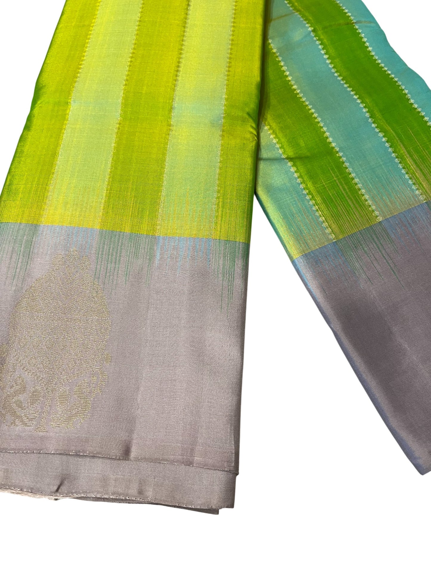 Southloom Pure Handloom Bridal Kanchipuram Silk Saree with Korvai Work (Green & Grey)