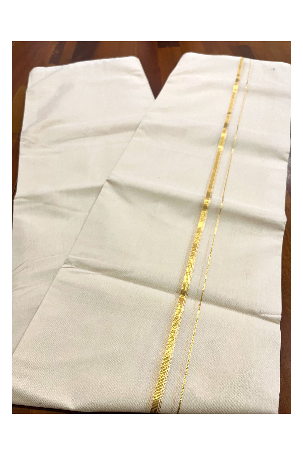 Southloom Premium Balaramapuram Unakkupaavu Handloom Kasavu Mundu with Thin Border (South Indian Kerala Dhoti)