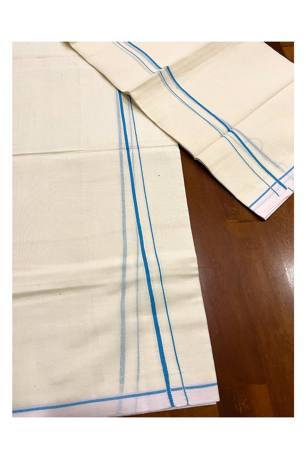 Kerala Cotton Mundum Neriyathum Single (Set Mundu) with Blue Eerkkil Kara