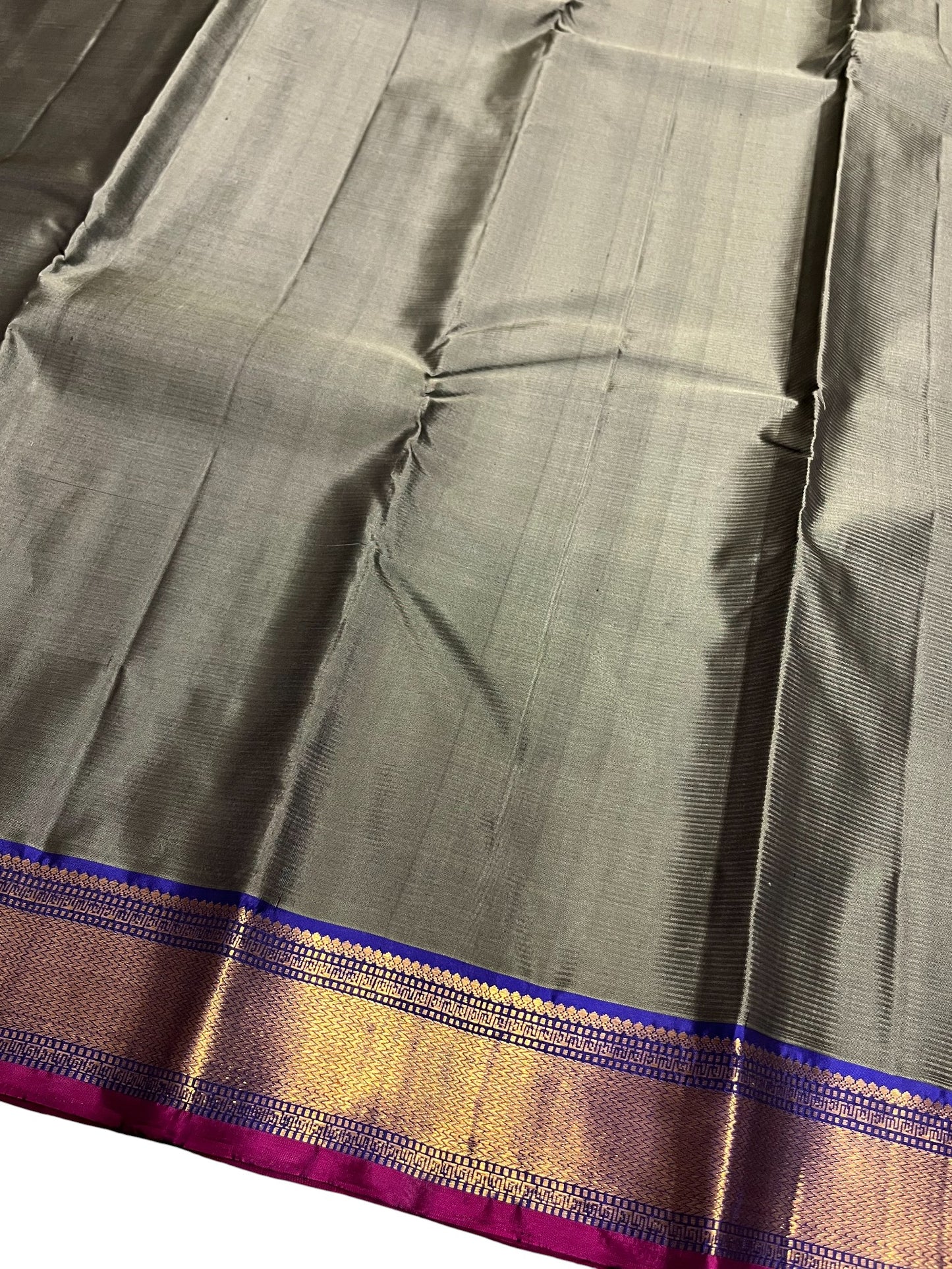 Southloom Pure Handloom Bridal Kanchipuram Silk Saree with Korvai Work (Green & Blue)
