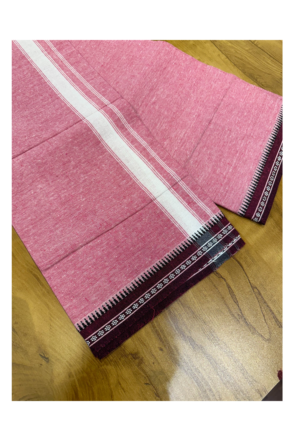 Southloom Pink Single Mundu / Lungi (South Indian Kerala Dhoti)