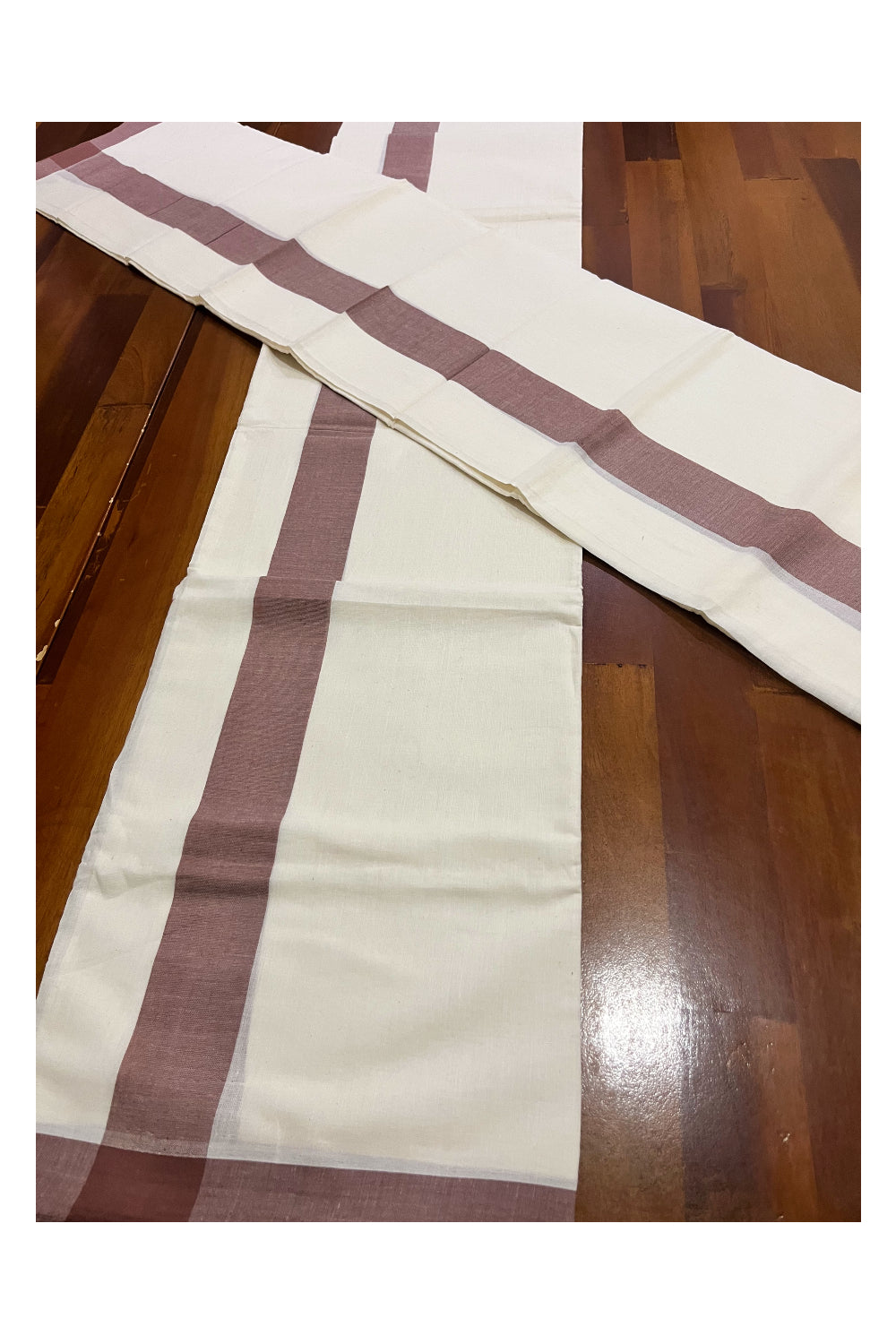 Kerala Mulloth Cotton Single Mundum Neriyathum with Brown Border 2.80 Mtrs (Extra Soft Cotton)