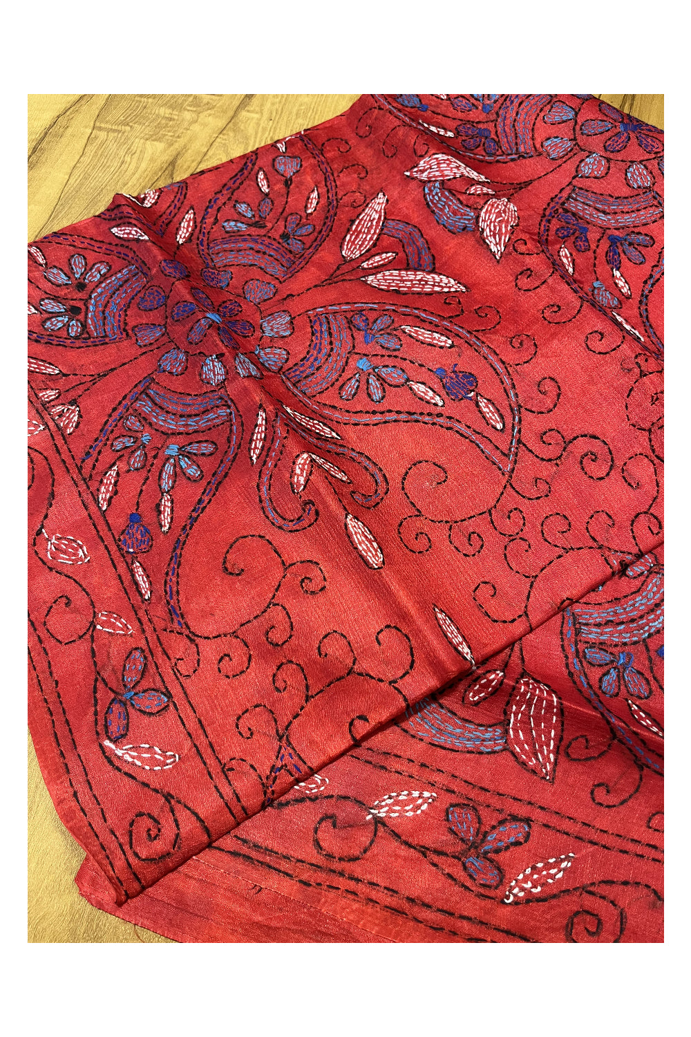 Southloom Kantha Thread Work Designer Red Saree