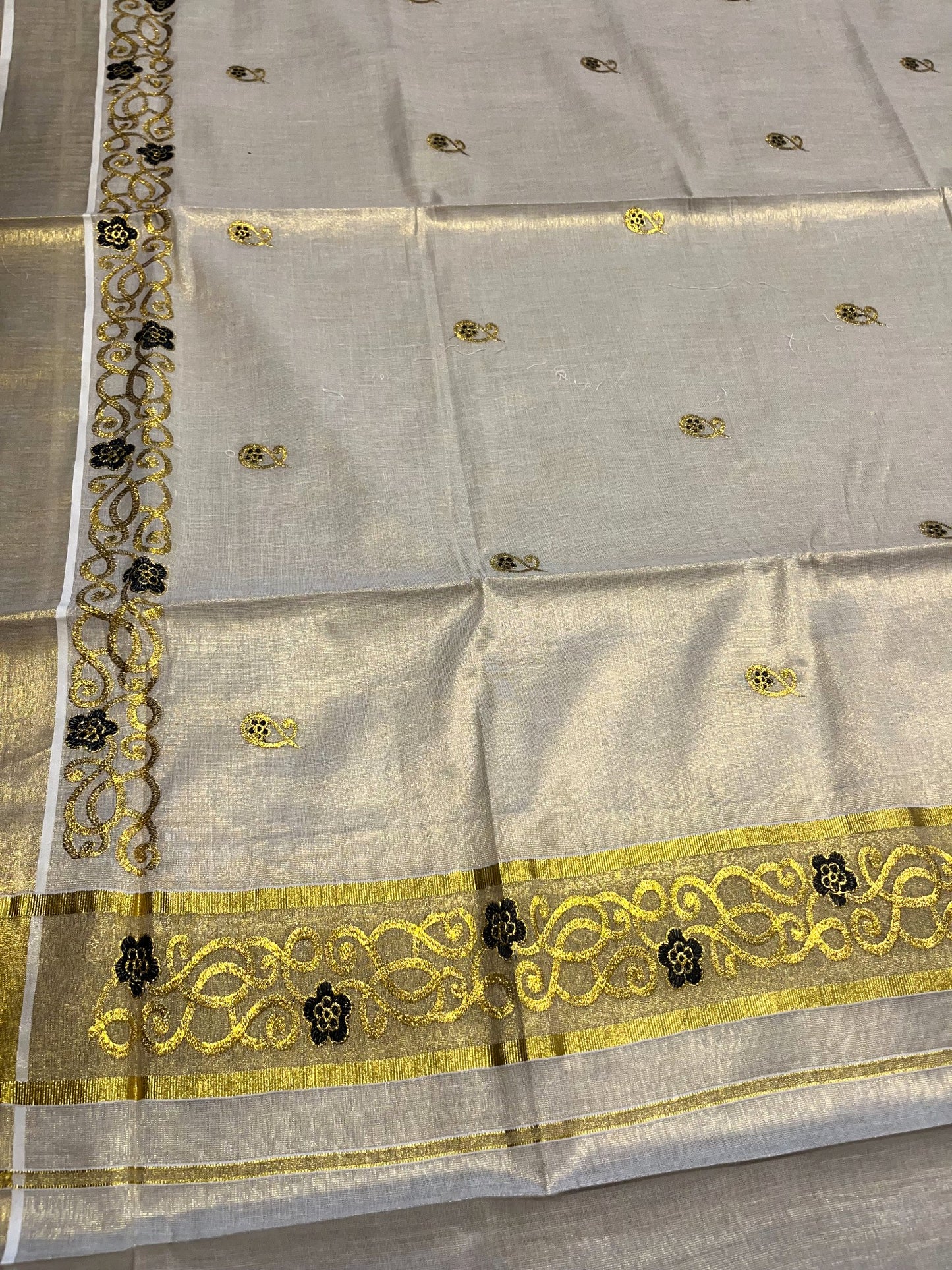 Southloom Kerala Tissue Kasavu Saree with Golden Embroidery Work on Body