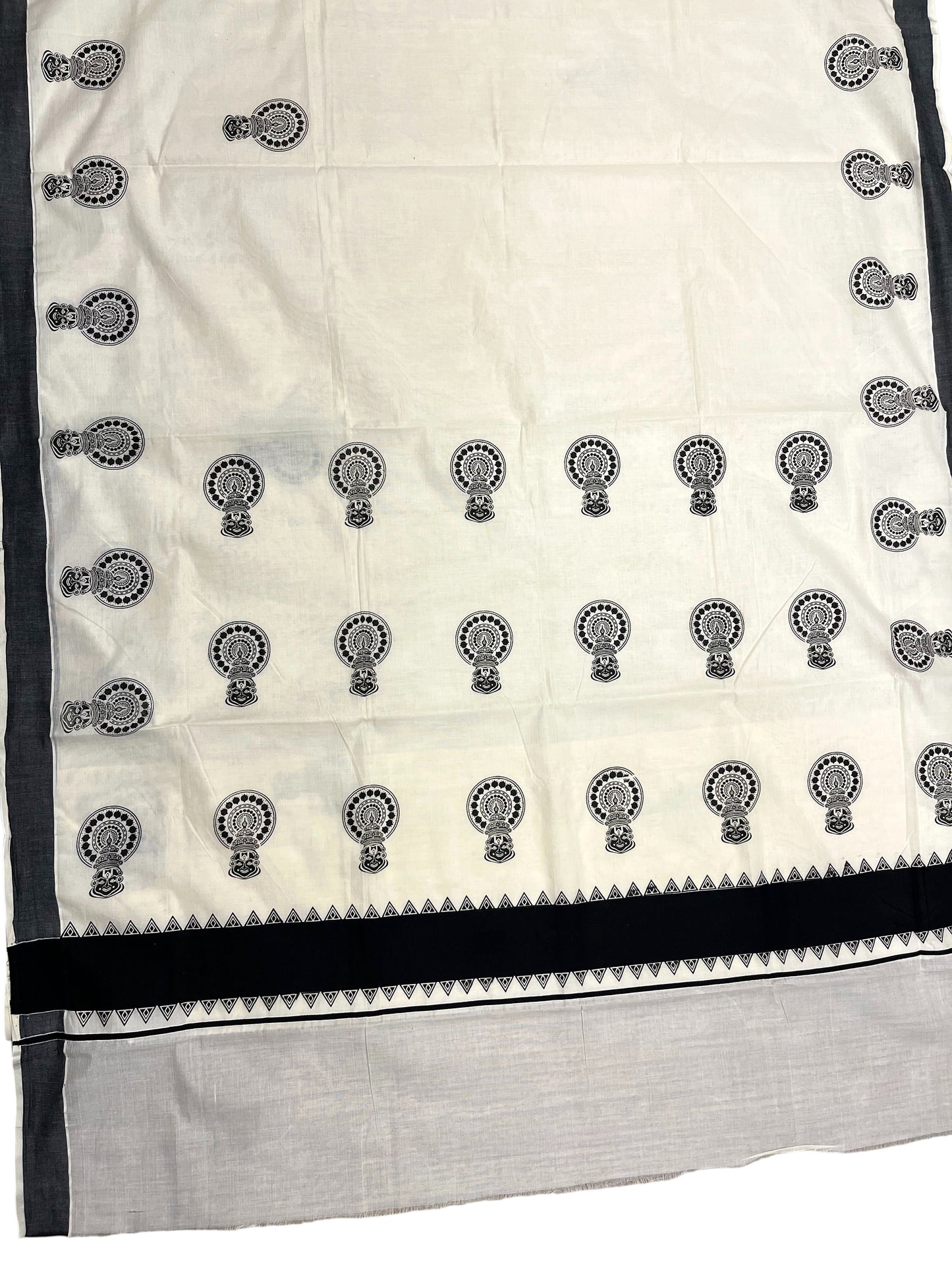 Southloom Cotton Kerala Kasavu Saree with Hand Printed Kathakali Design