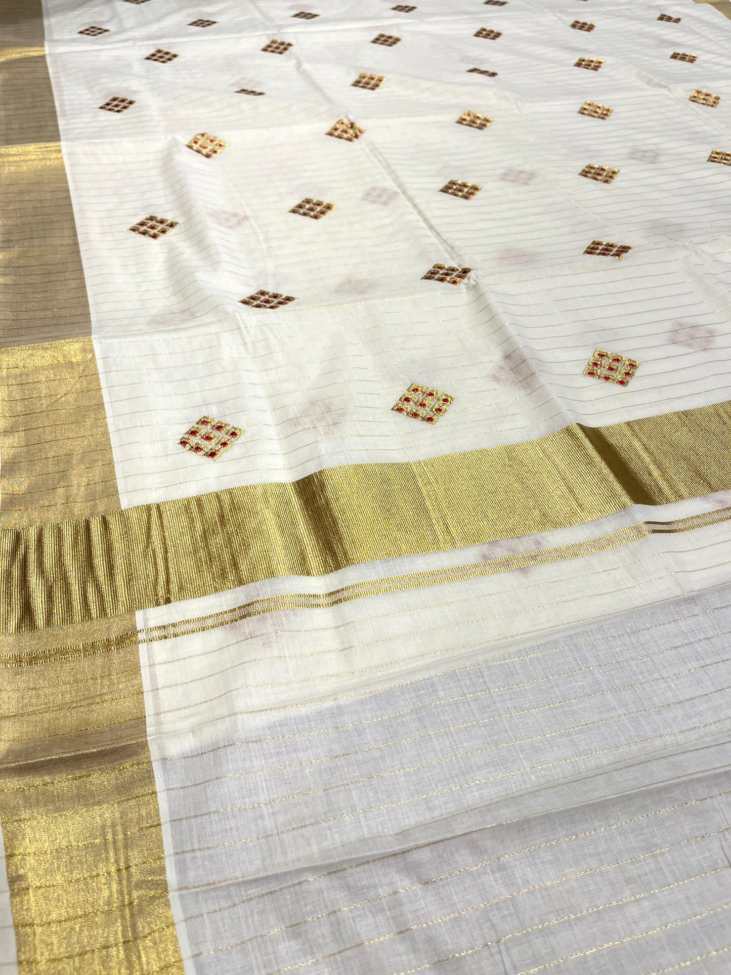 Kerala Cotton Kasavu Stripes Saree with Floral Embroidery Design on Body