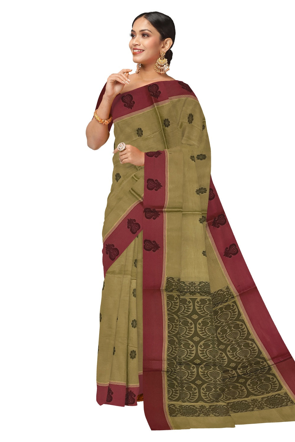 Southloom Cotton Green Saree with Dark Red Floral Woven Border