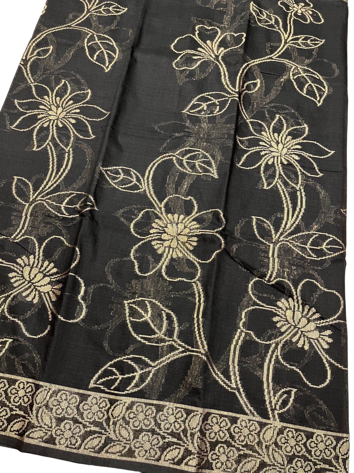Southloom Kerala Cotton Saree with Floral Woven Works Across Body in Black