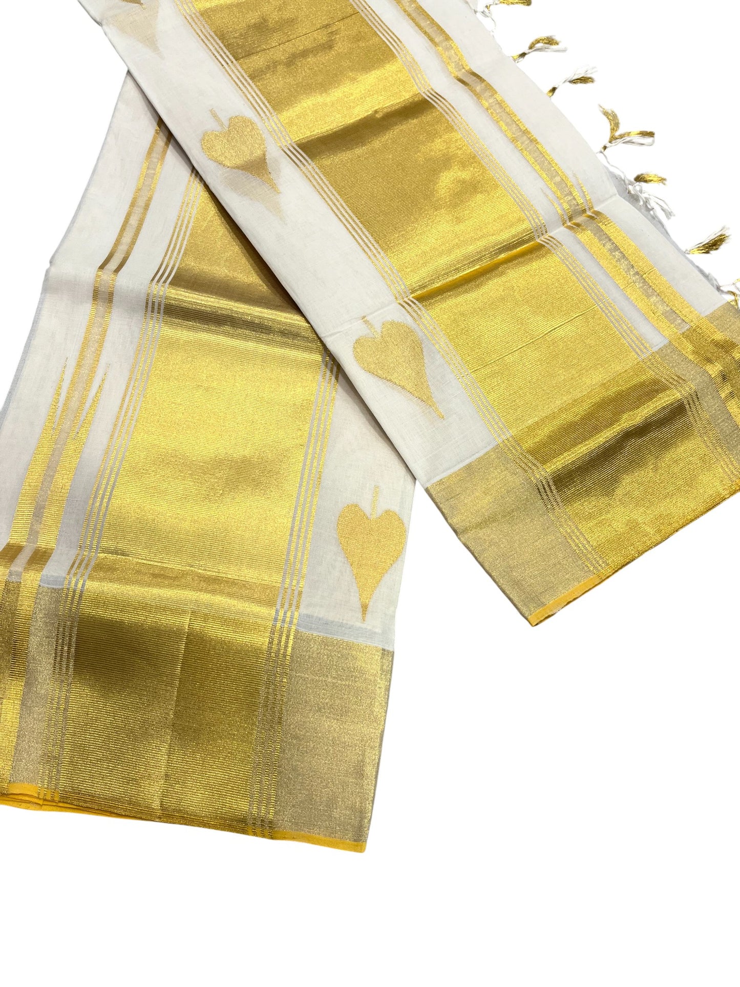 Southloom Super Premium Balaramapuram Handloom Pure Cotton Unakkupaavu Wedding Pudava Set Mundu With Big Aalila Woven Designs And Kasavu Lines Across Body