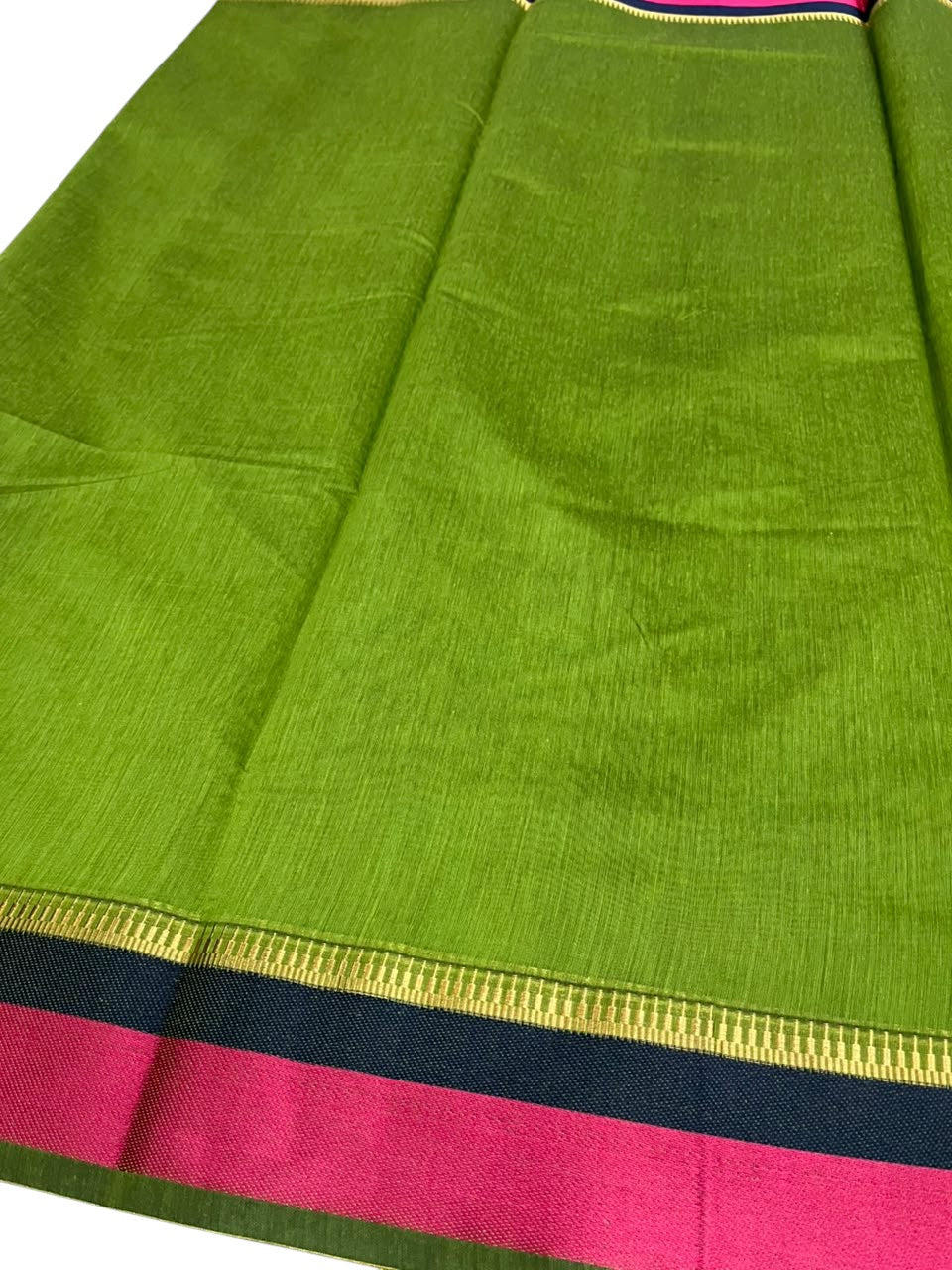 Southloom Maheshwari Cotton Saree With Temple Design on the Body and Borders In Magenta And Blue SL471 (Copy)