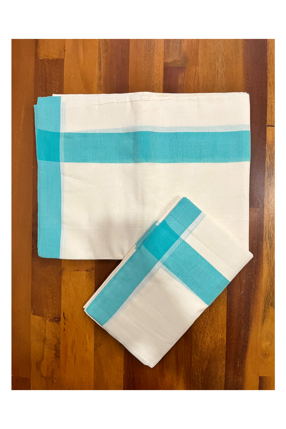 Kerala Mulloth Cotton Single Mundum Neriyathum with Turquoise Border 2.80 Mtrs (Extra Soft Cotton)