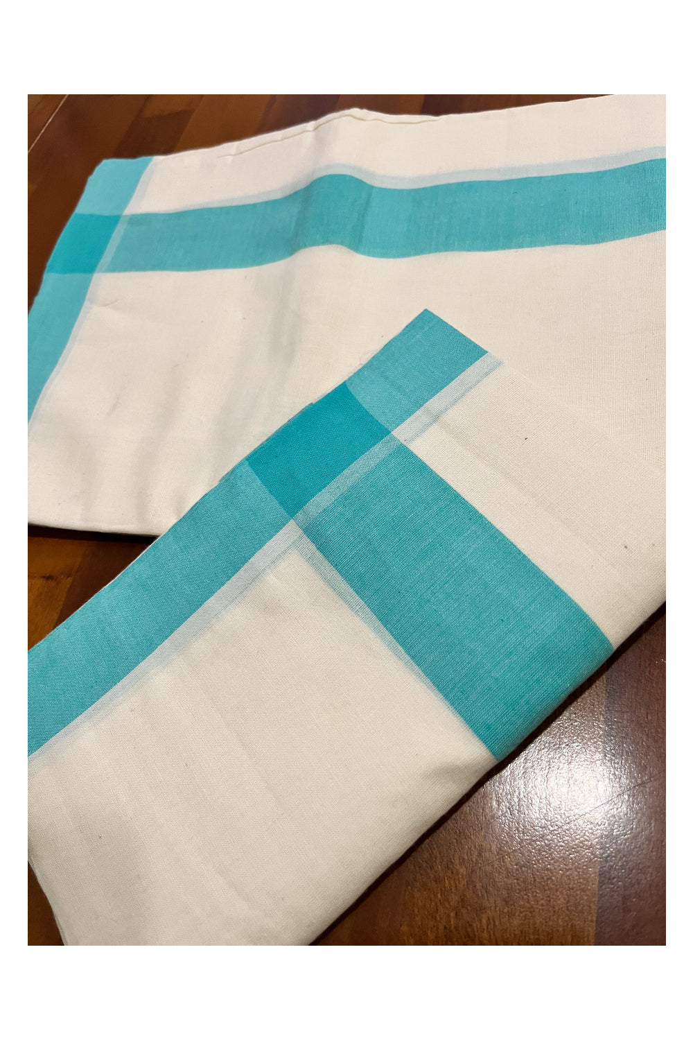 Kerala Mulloth Cotton Single Mundum Neriyathum with Turquoise Border 2.80 Mtrs (Extra Soft Cotton)