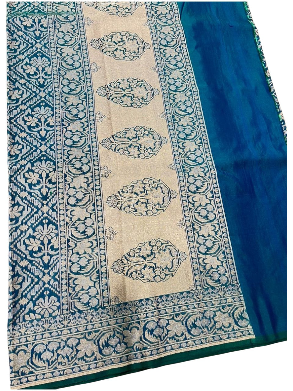 Southloom Pure Banarasi Silk Saree with Woven Work on Body and Borders (Peacock Green And Blue)