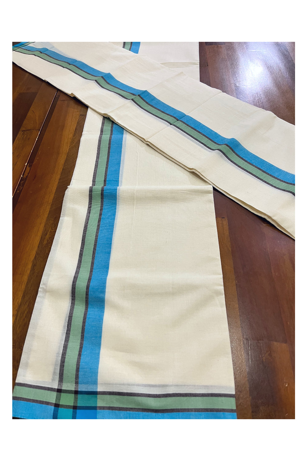 Kerala Cotton Mulloth Mundum Neriyathum Single (Set Mundu) with Blue Green Border (Extra Soft Cotton) 2.80 Mtrs