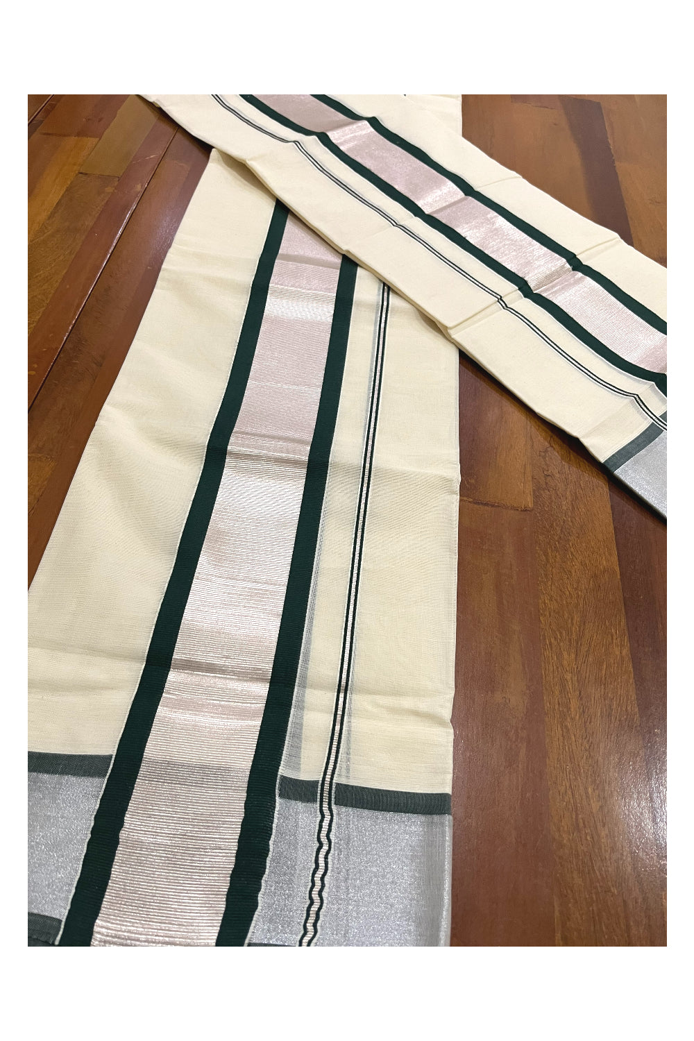 Kerala Cotton Mundum Neriyathum Single (Set Mundu) with Silver Kasavu and Dark Green Border 2.80 Mtrs