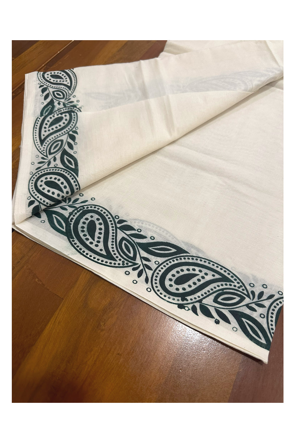 Kerala Cotton Set Mundu (Mundum Neriyathum) with Green Block Printed Border (Onam Set Mundu 2023)