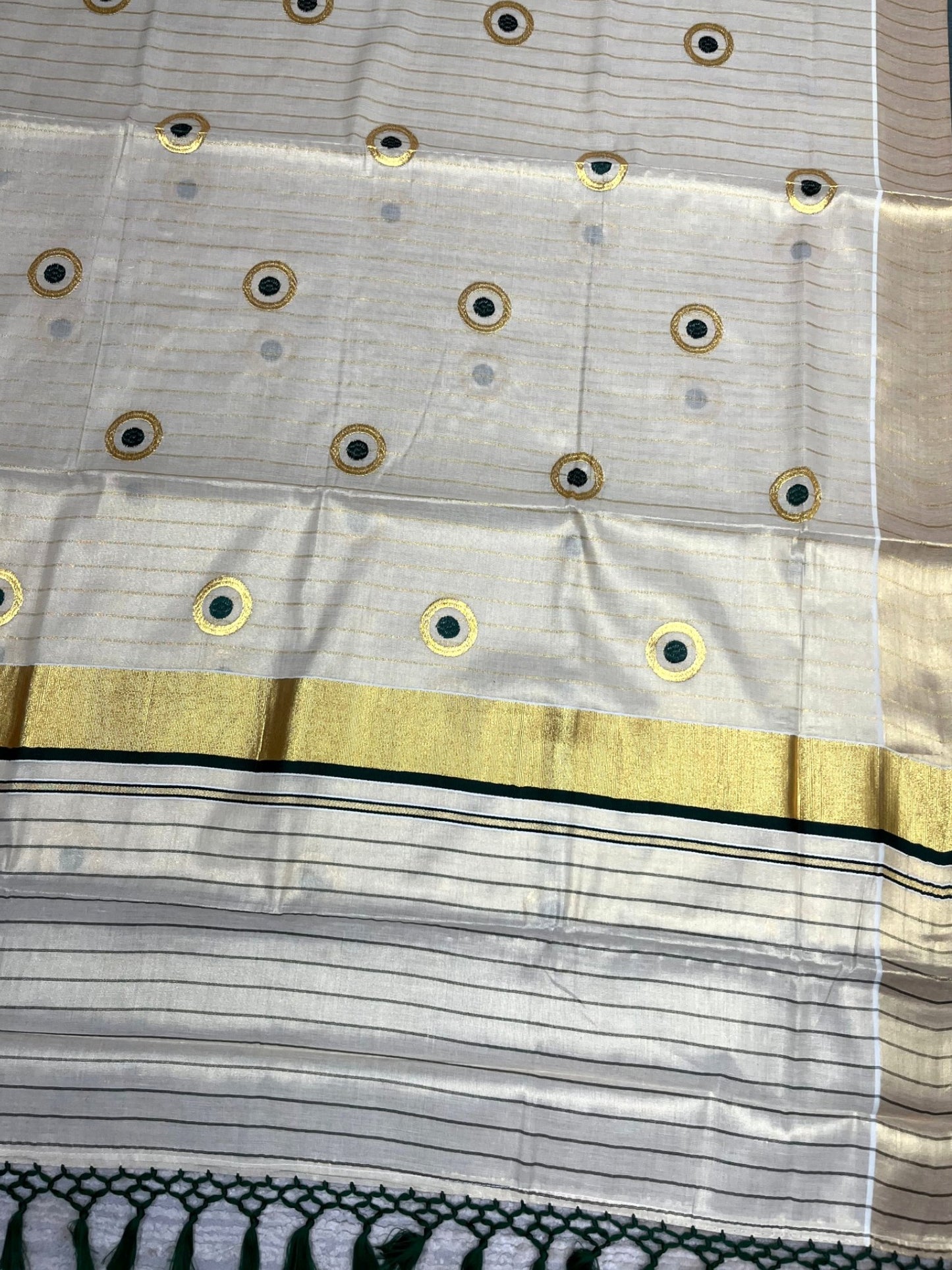 Southloom Kerala Tissue Kasavu Lines Saree with Embroidery Work on Body in Green