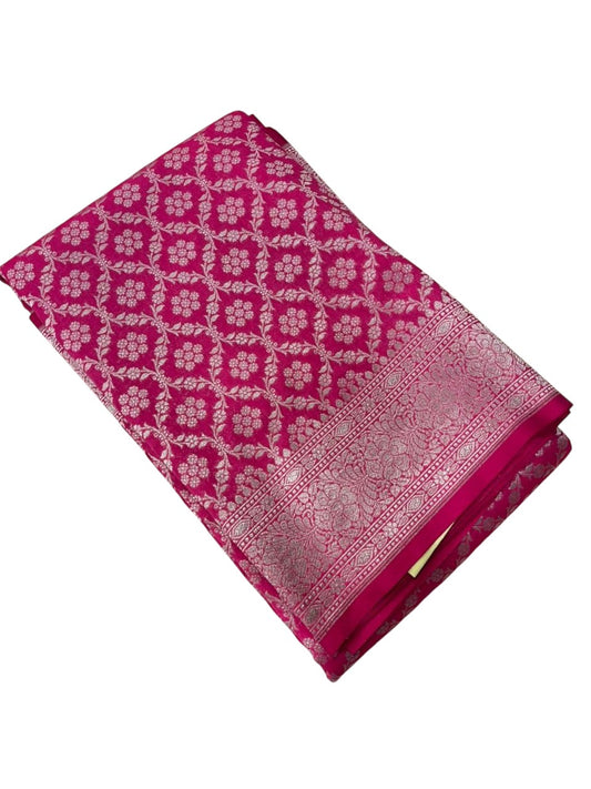 Southloom Pure Banarasi Silk Saree with Woven Work on Body and Borders (Magenta)