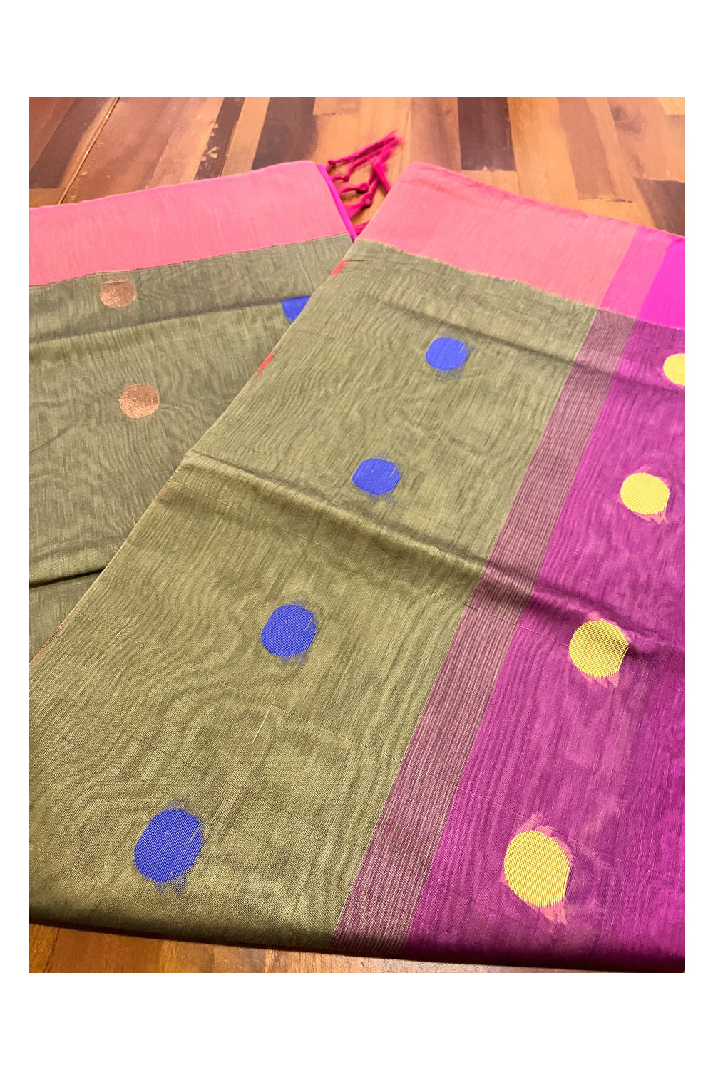 Southloom Cotton Green Saree with Polka Woven Designs and Magenta Border