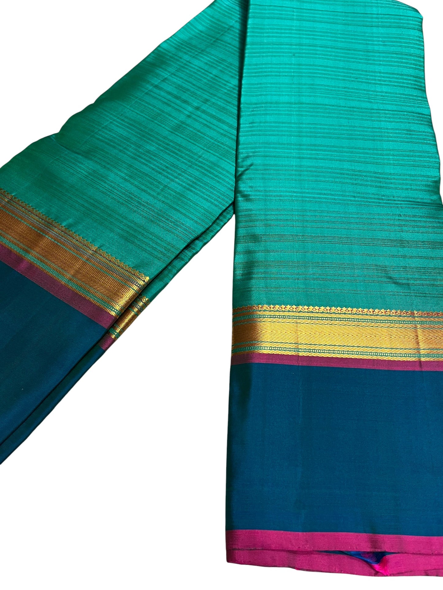 Southloom Pure Handloom Bridal Kanchipuram Silk Saree with Korvai Work (Green & Blue)