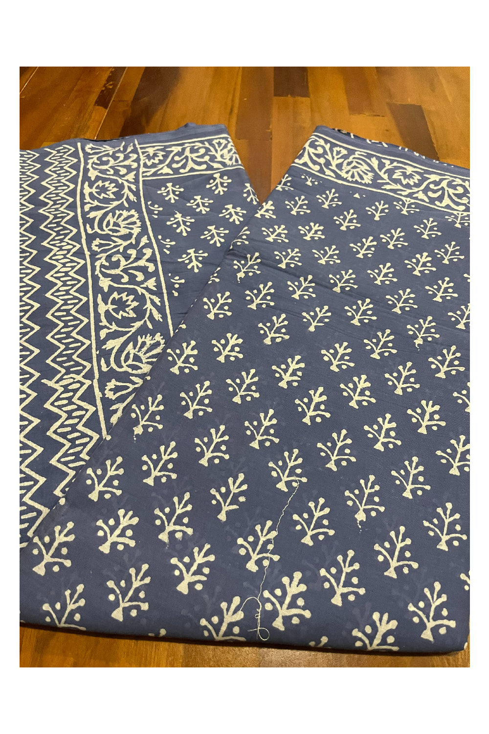 Southloom Mul Cotton Greyish Blue Designer Printed Saree