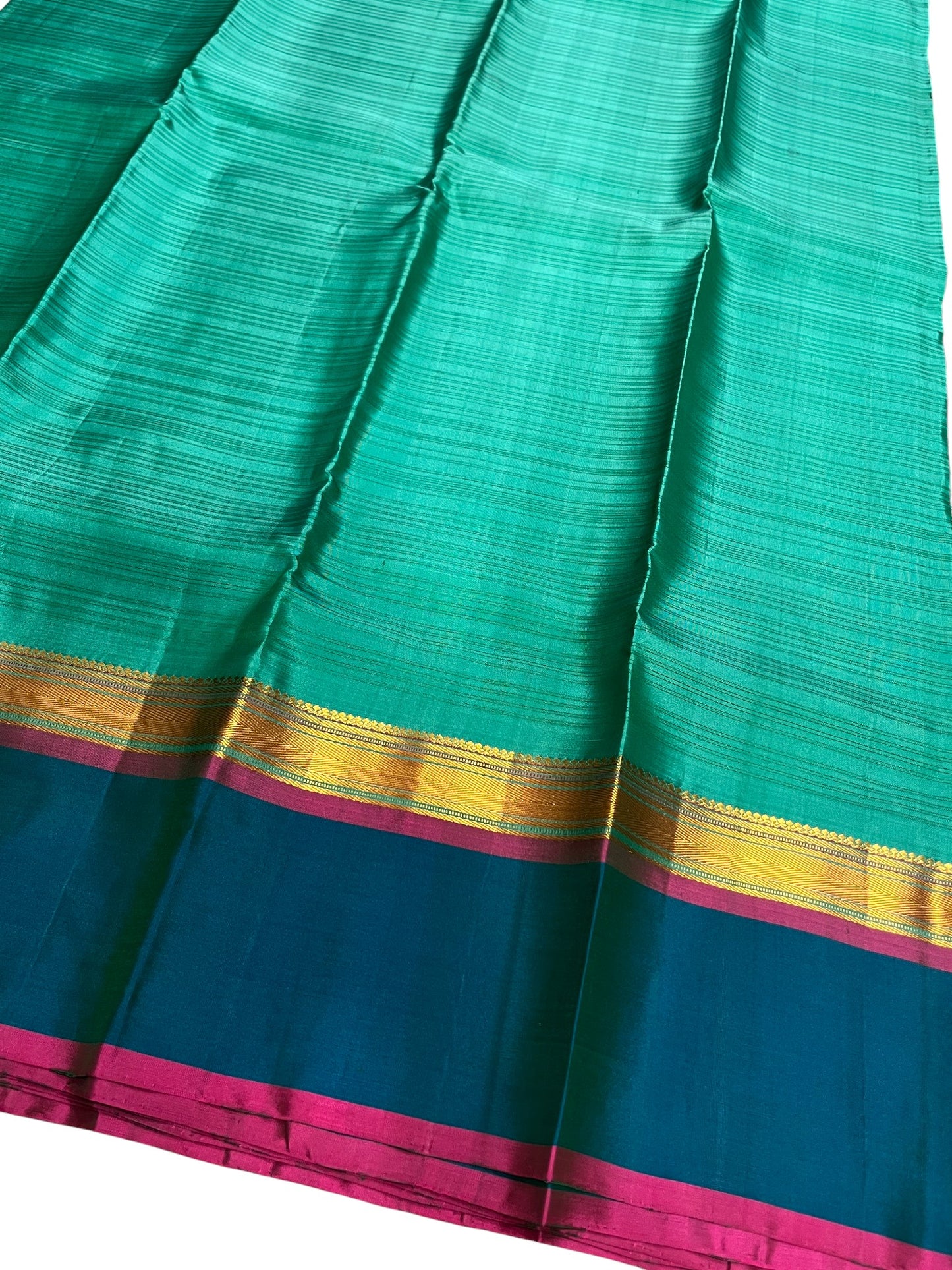 Southloom Pure Handloom Bridal Kanchipuram Silk Saree with Korvai Work (Green & Blue)