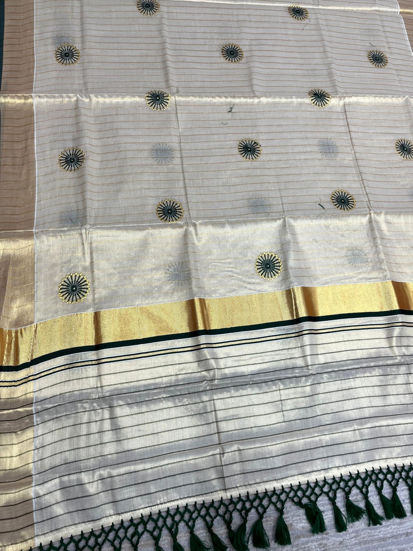 Southloom Kerala Tissue Kasavu Lines Saree with Embroidery Work on Body in Green