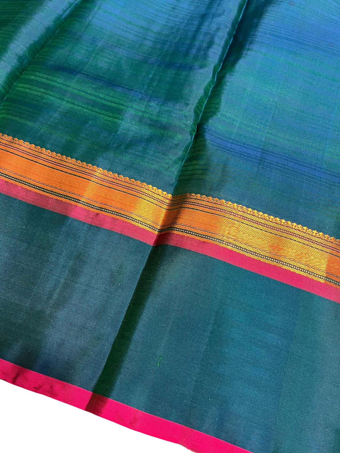 Southloom Pure Handloom Bridal Kanchipuram Silk Saree with Korvai Work (Green & Blue)