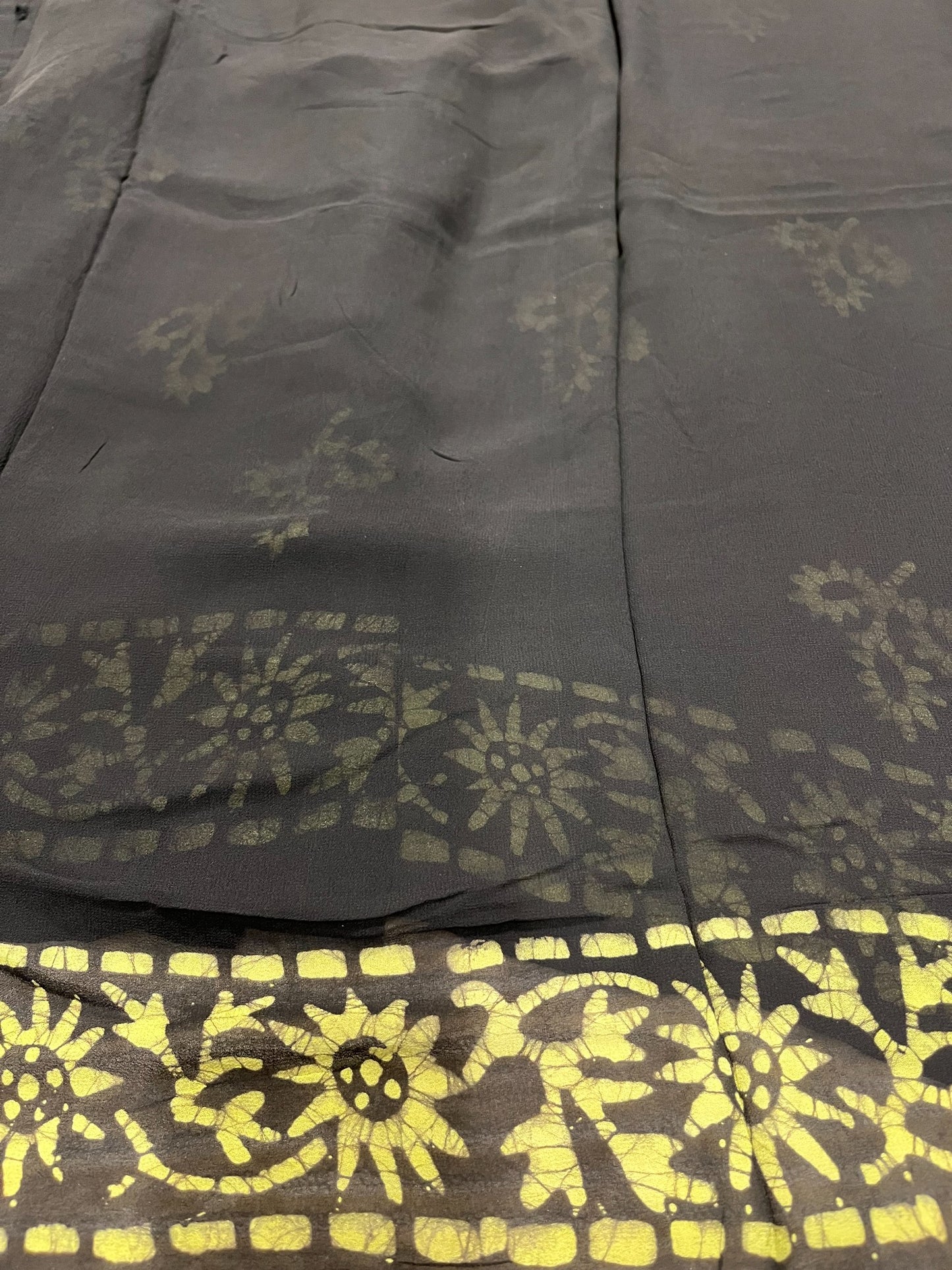 Southloom Georgette Saree with Floral Works Across Body in Black and Green