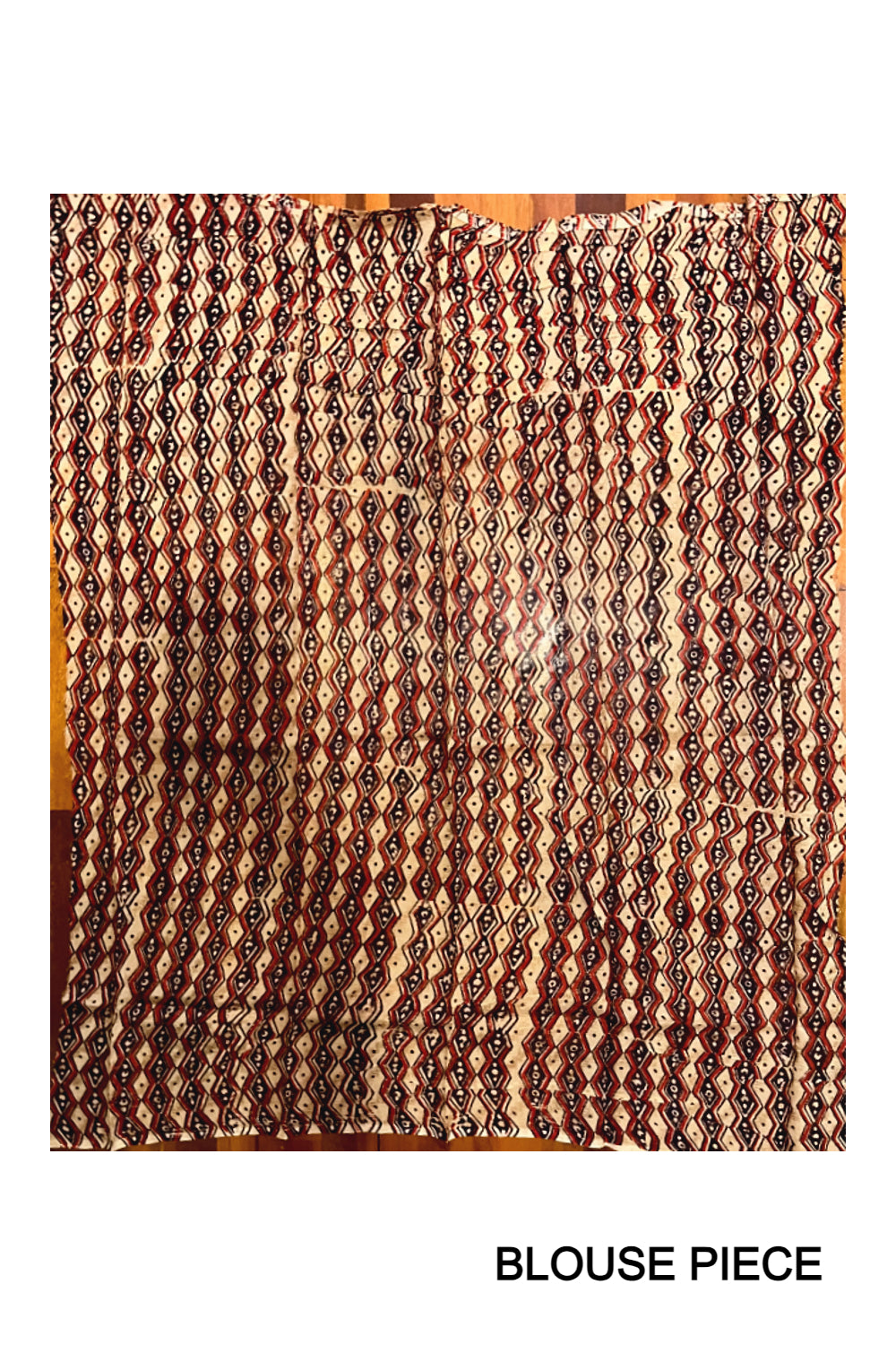 Southloom Maroon Crepe Fabric Saree with Brown Printed Blouse Piece