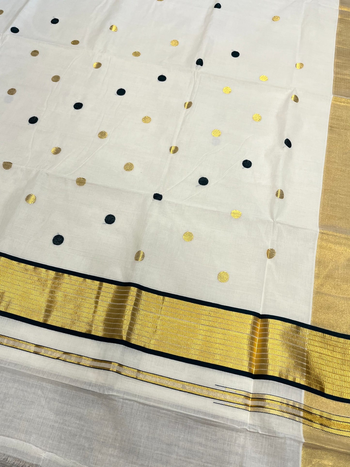 Southloom Super Premium Balaramapuram Unakkupaavu Handloom Cotton Saree with Gold and Green Polka Works on Body