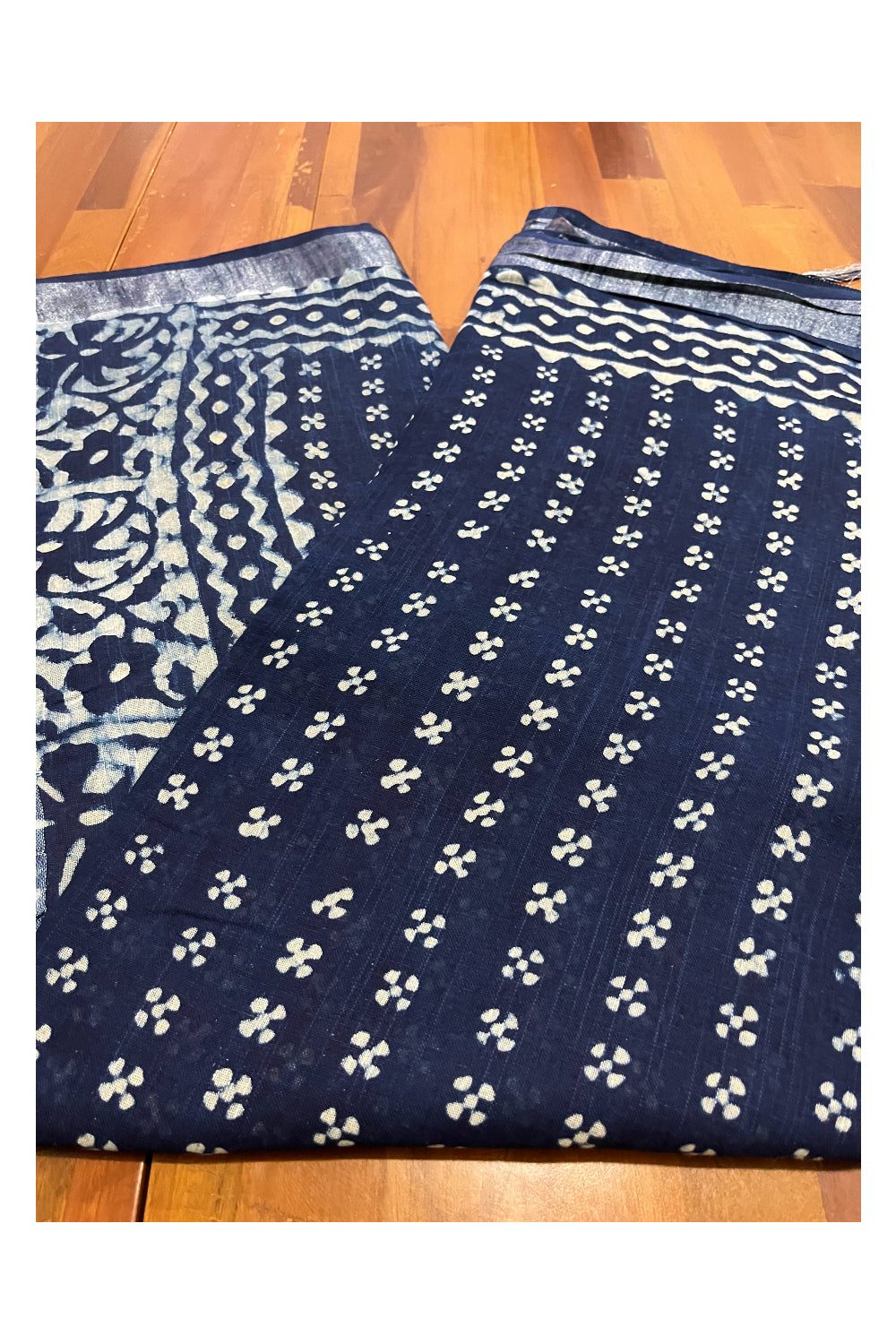 Southloom Linen Dark Blue Saree with Designer Prints on Body