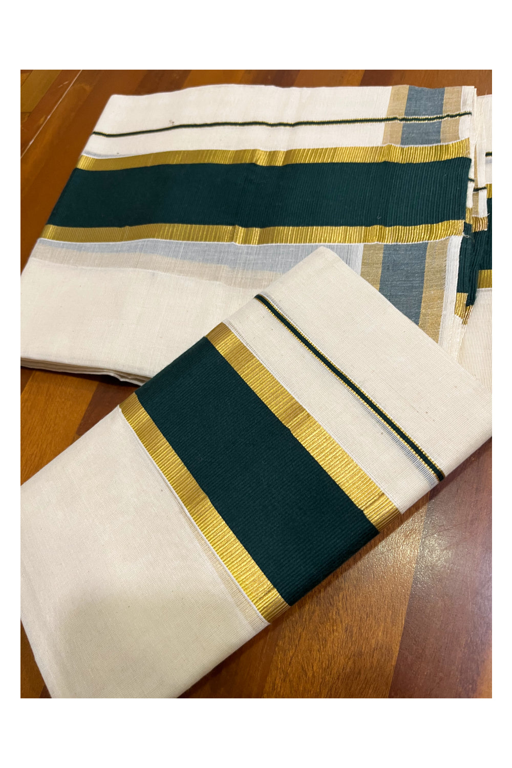 Kerala Cotton Set Mundu (Mundum Neriyathum) with Dark Green and Kasavu Border 2.80 Mtrs